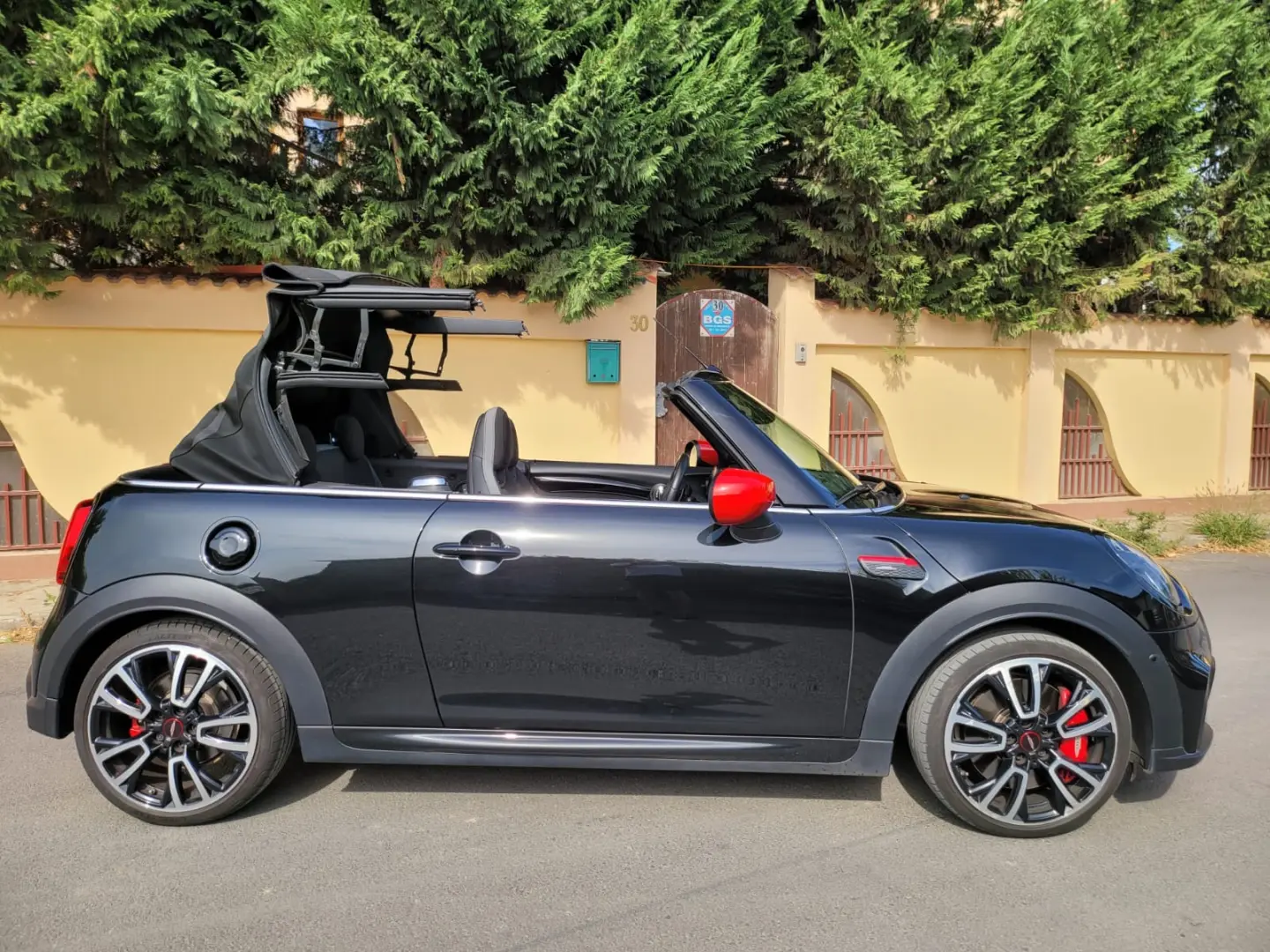 MINI John Cooper Works Cabrio