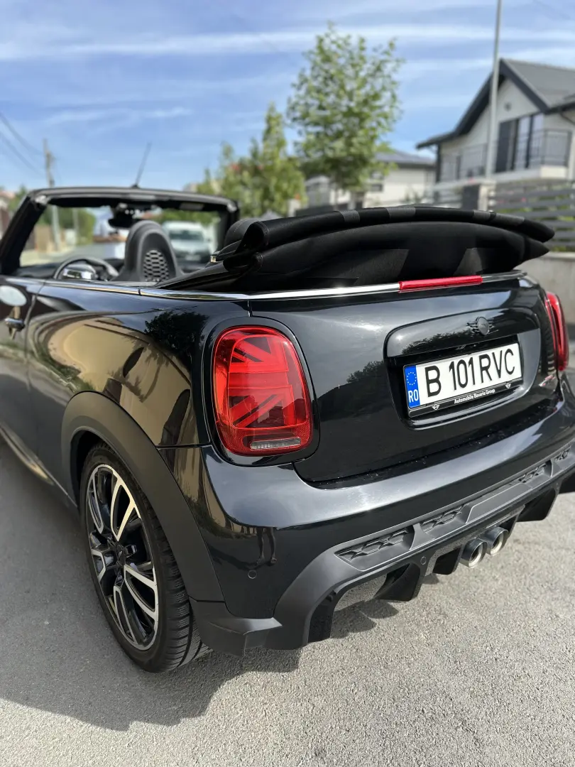 MINI John Cooper Works Cabrio