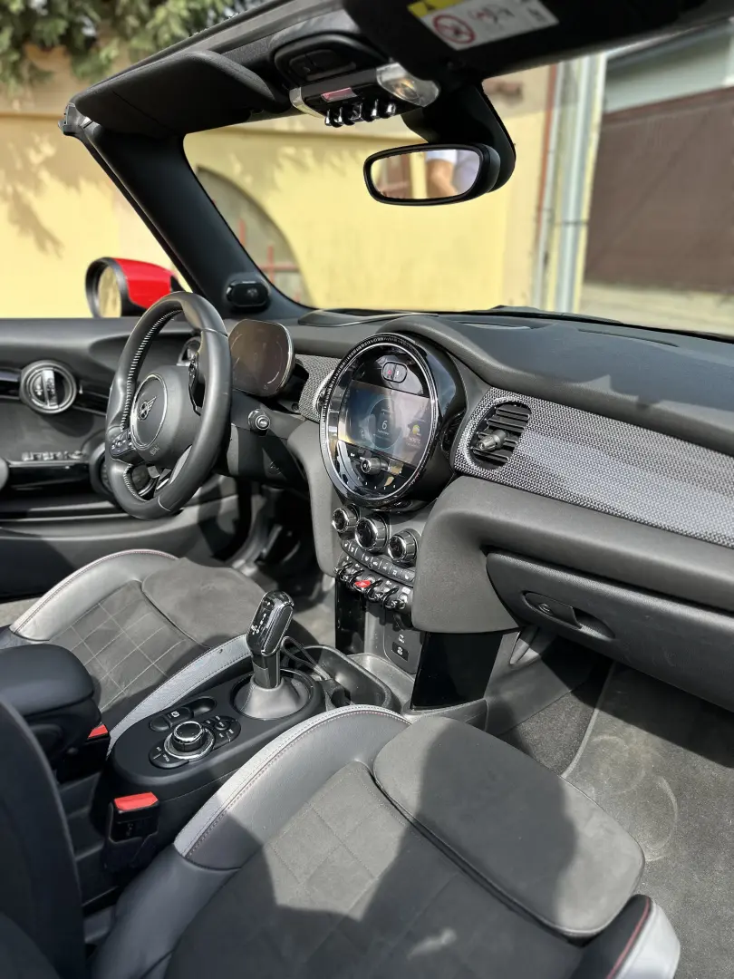 MINI John Cooper Works Cabrio