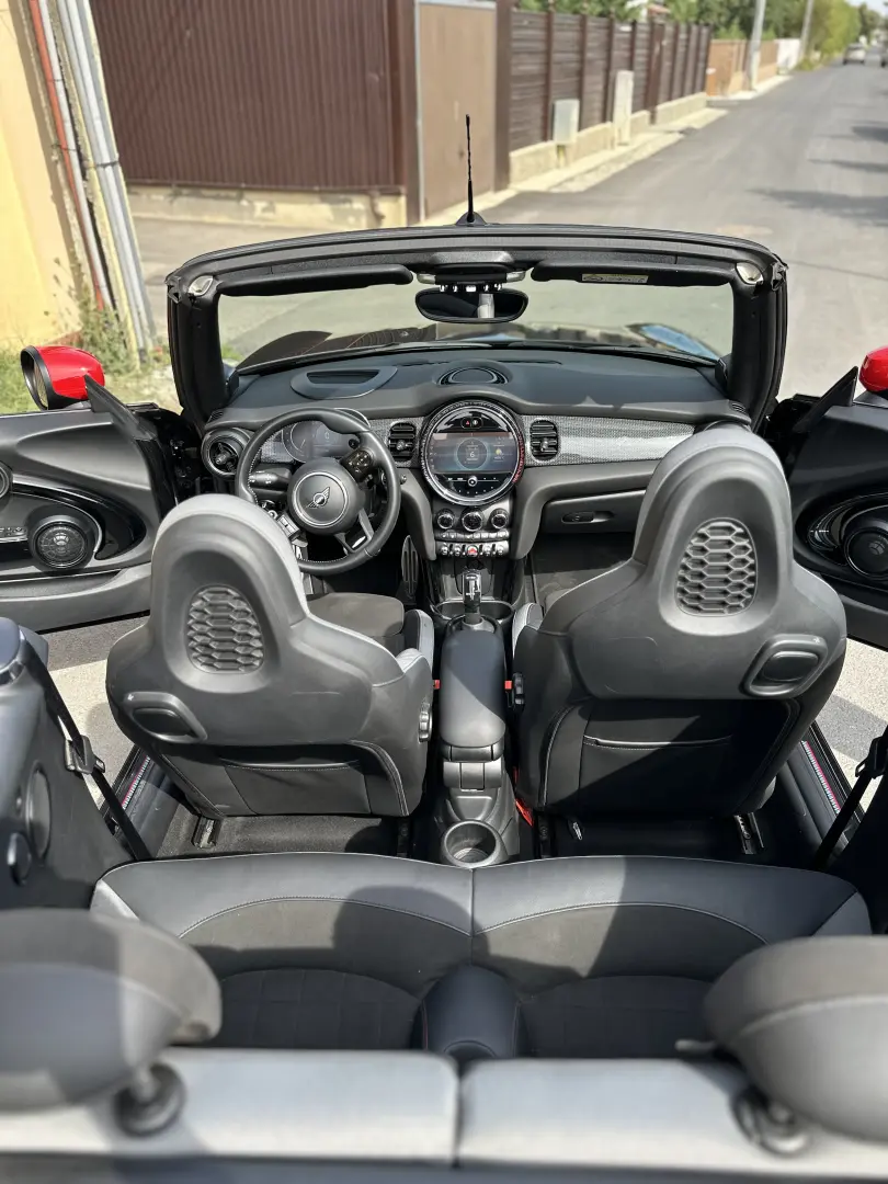 MINI John Cooper Works Cabrio