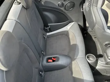 MINI John Cooper Works Cabrio
