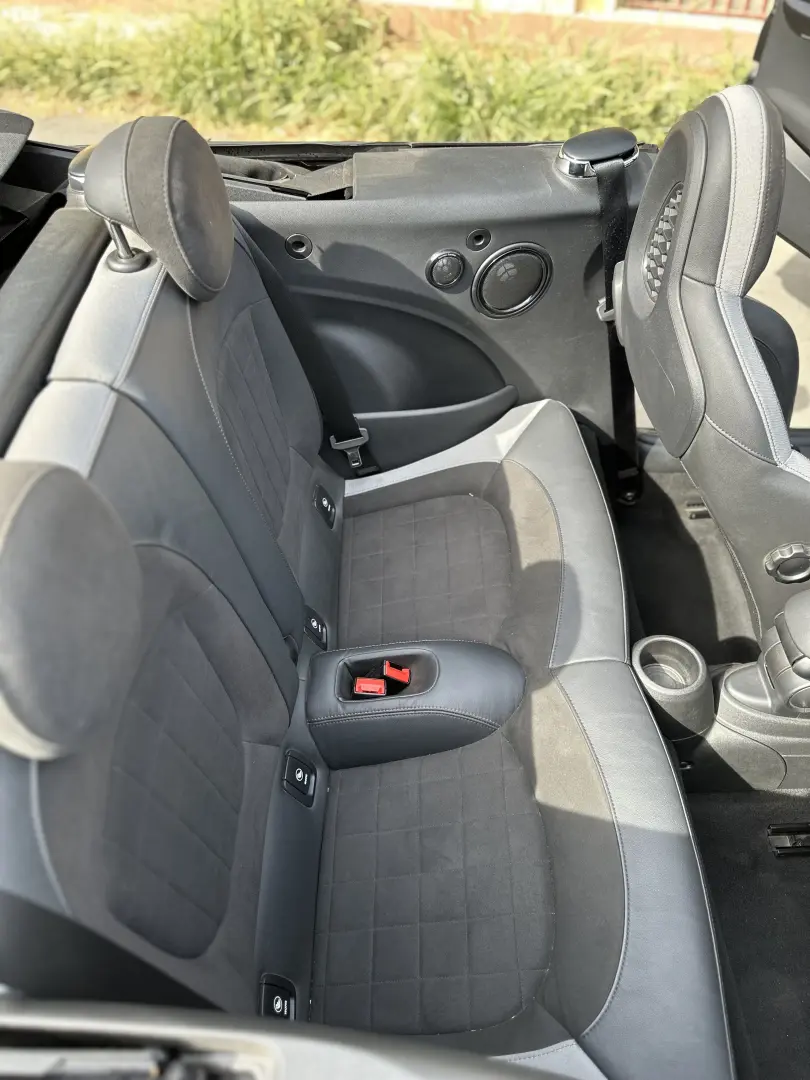 MINI John Cooper Works Cabrio