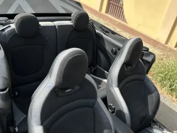 MINI John Cooper Works Cabrio
