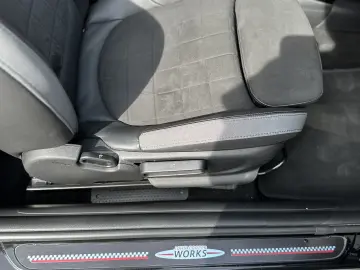 MINI John Cooper Works Cabrio