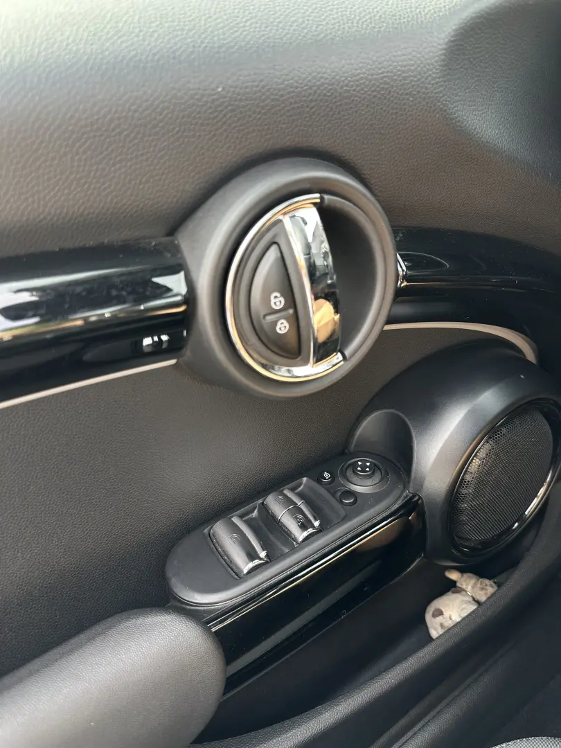 MINI John Cooper Works Cabrio