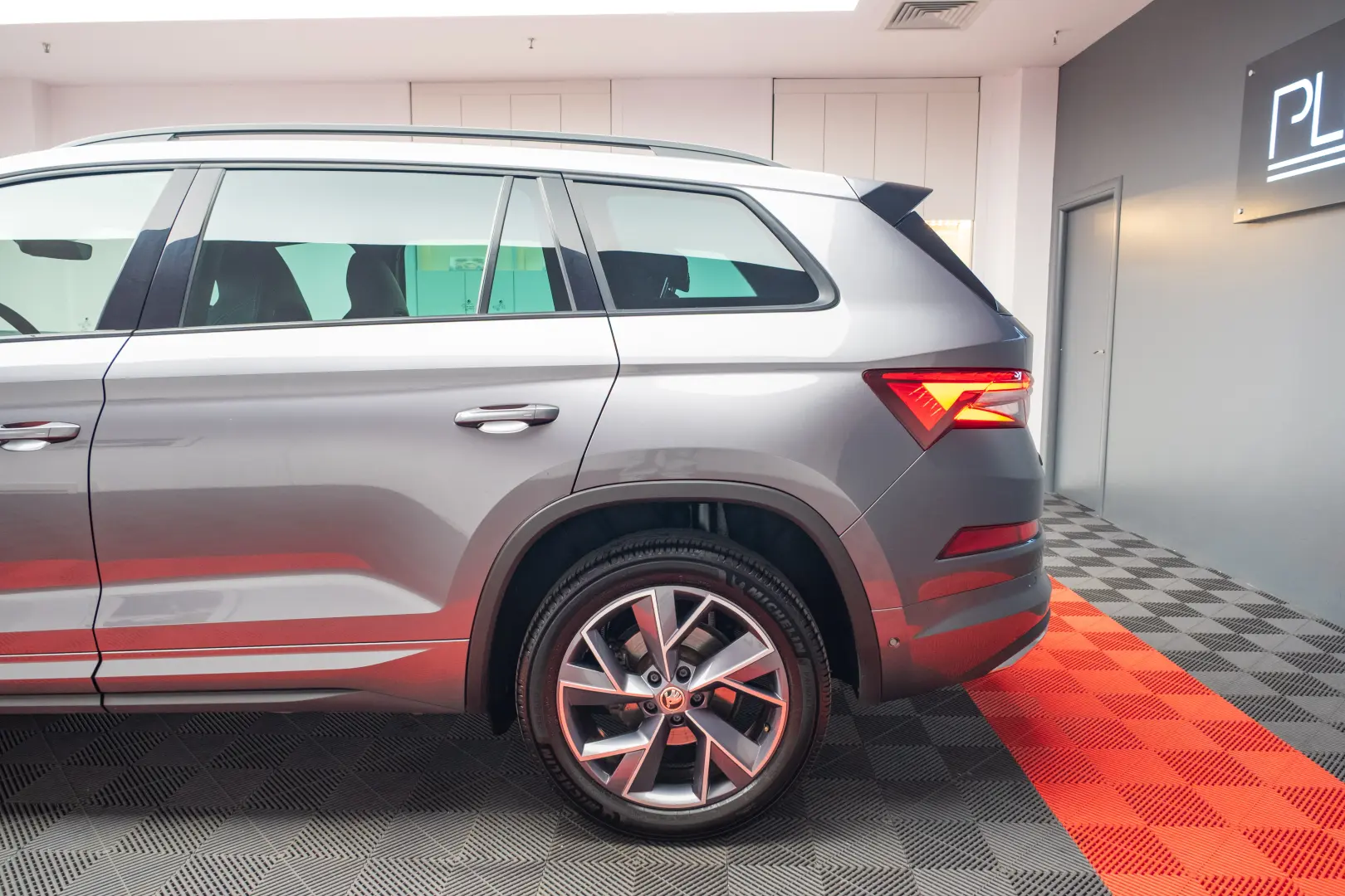 SKODA KODIAQ  2.0 TDI 4X4 DSG Sportline
