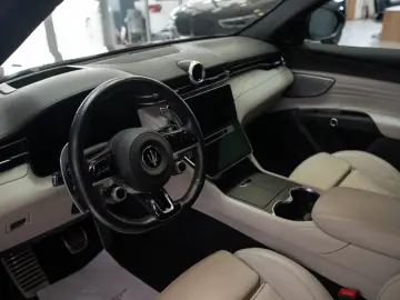 Maserati Grecale Modena