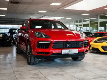 Cayenne E-Hybrid el.AHK 21 Spyder Carbon 360 HUD