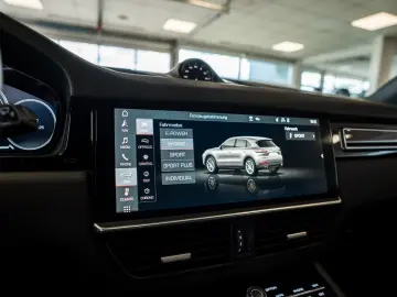 Cayenne E-Hybrid el.AHK 21 Spyder Carbon 360 HUD