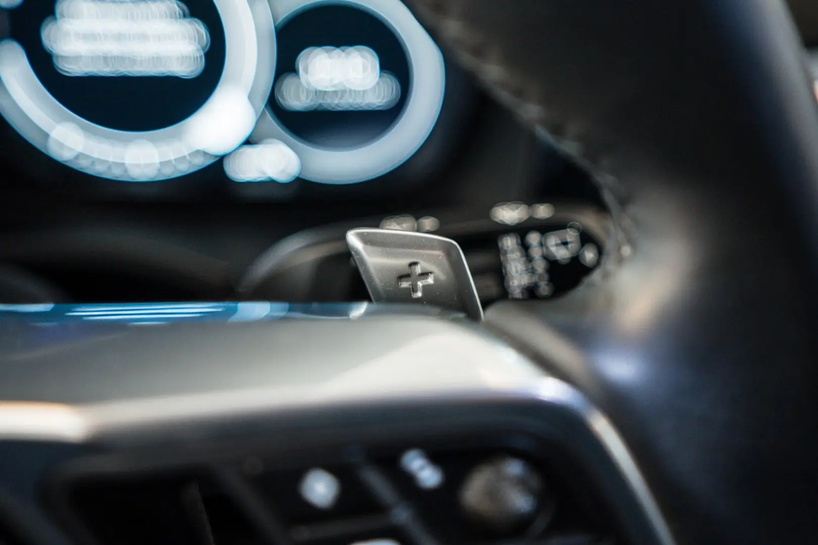 Cayenne E-Hybrid el.AHK 21 Spyder Carbon 360 HUD