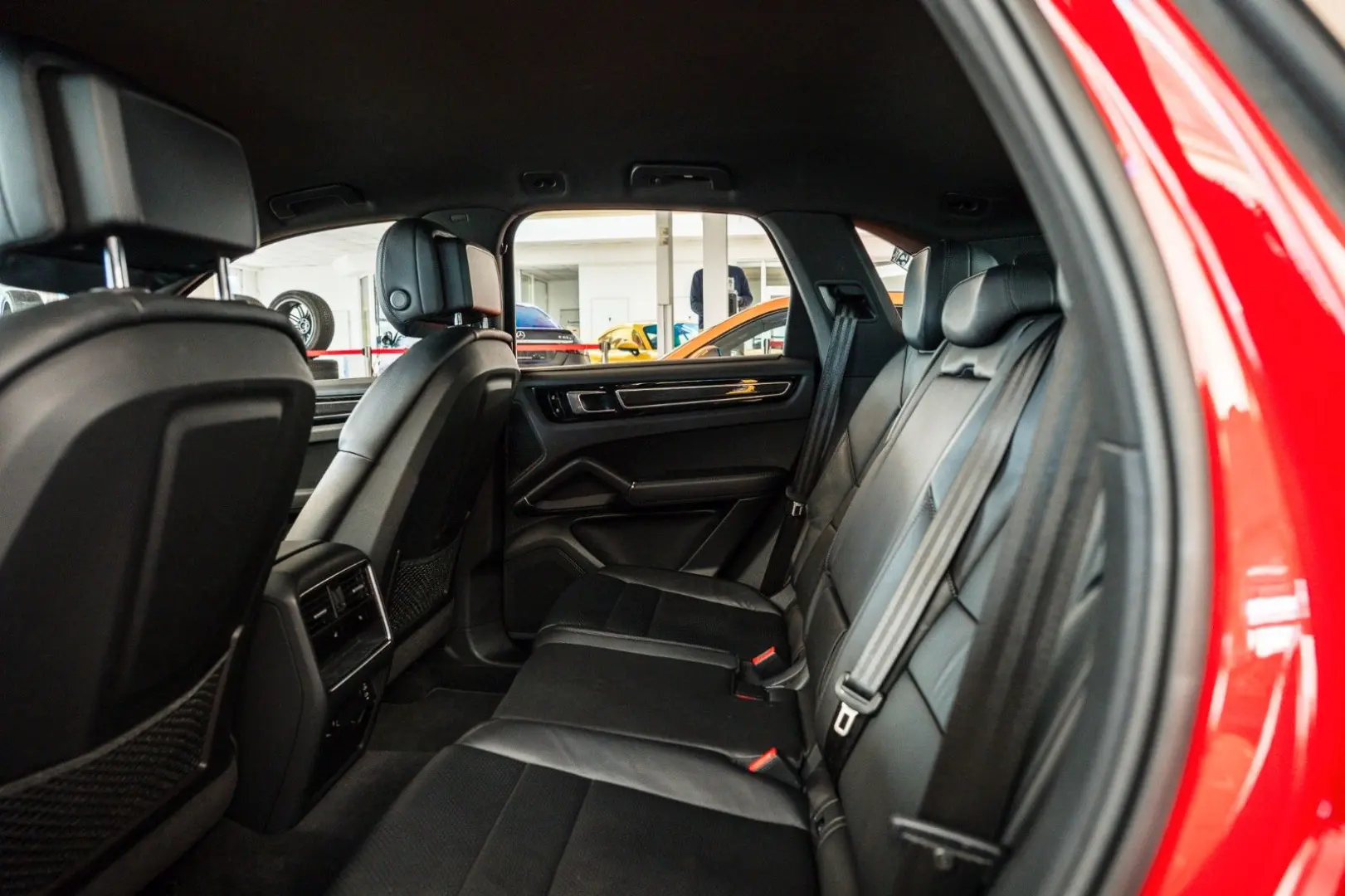 Cayenne E-Hybrid el.AHK 21 Spyder Carbon 360 HUD