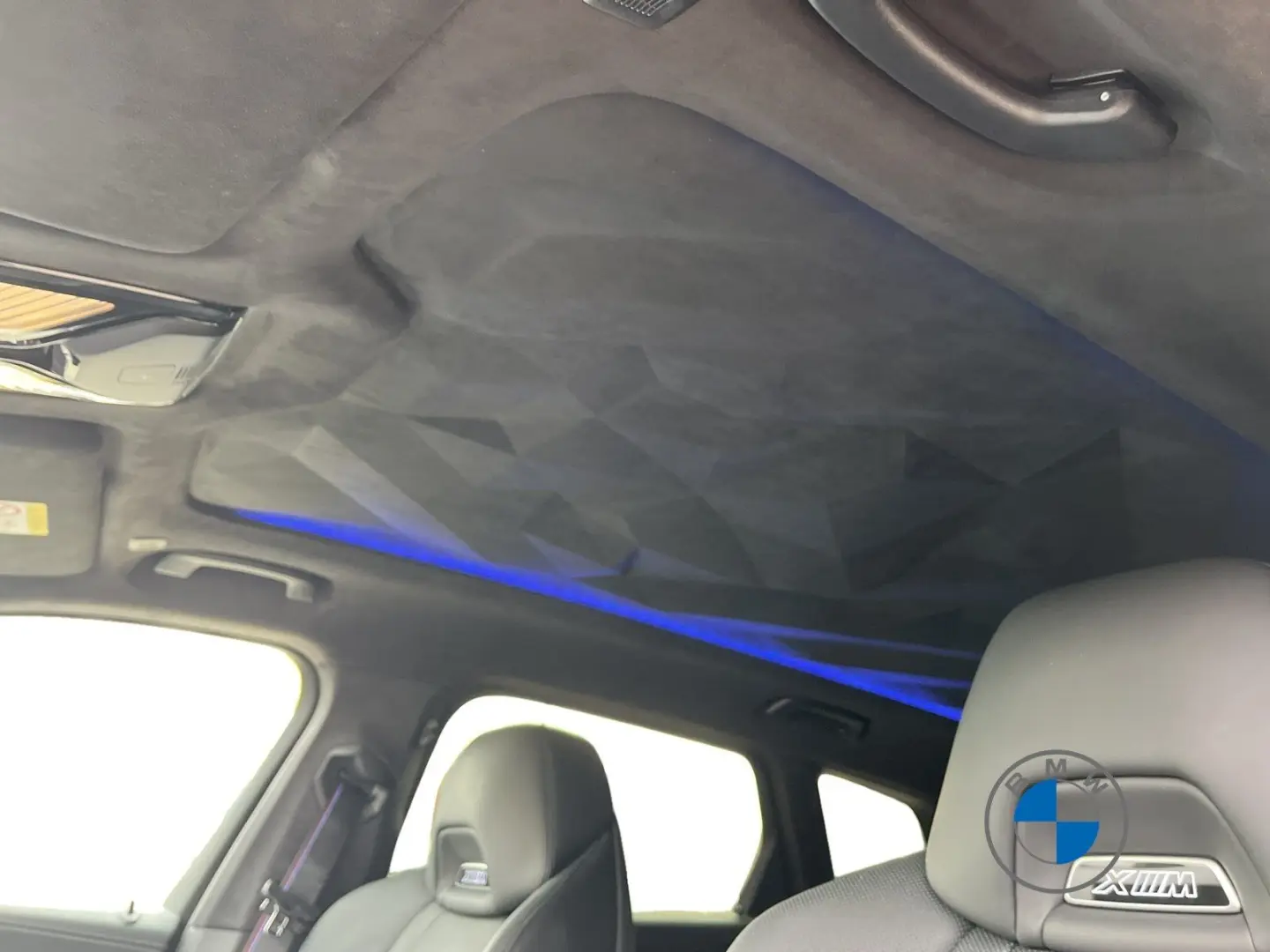 XM 50e 23  AHK Autobahnas. Massage Sitzlüft. H K