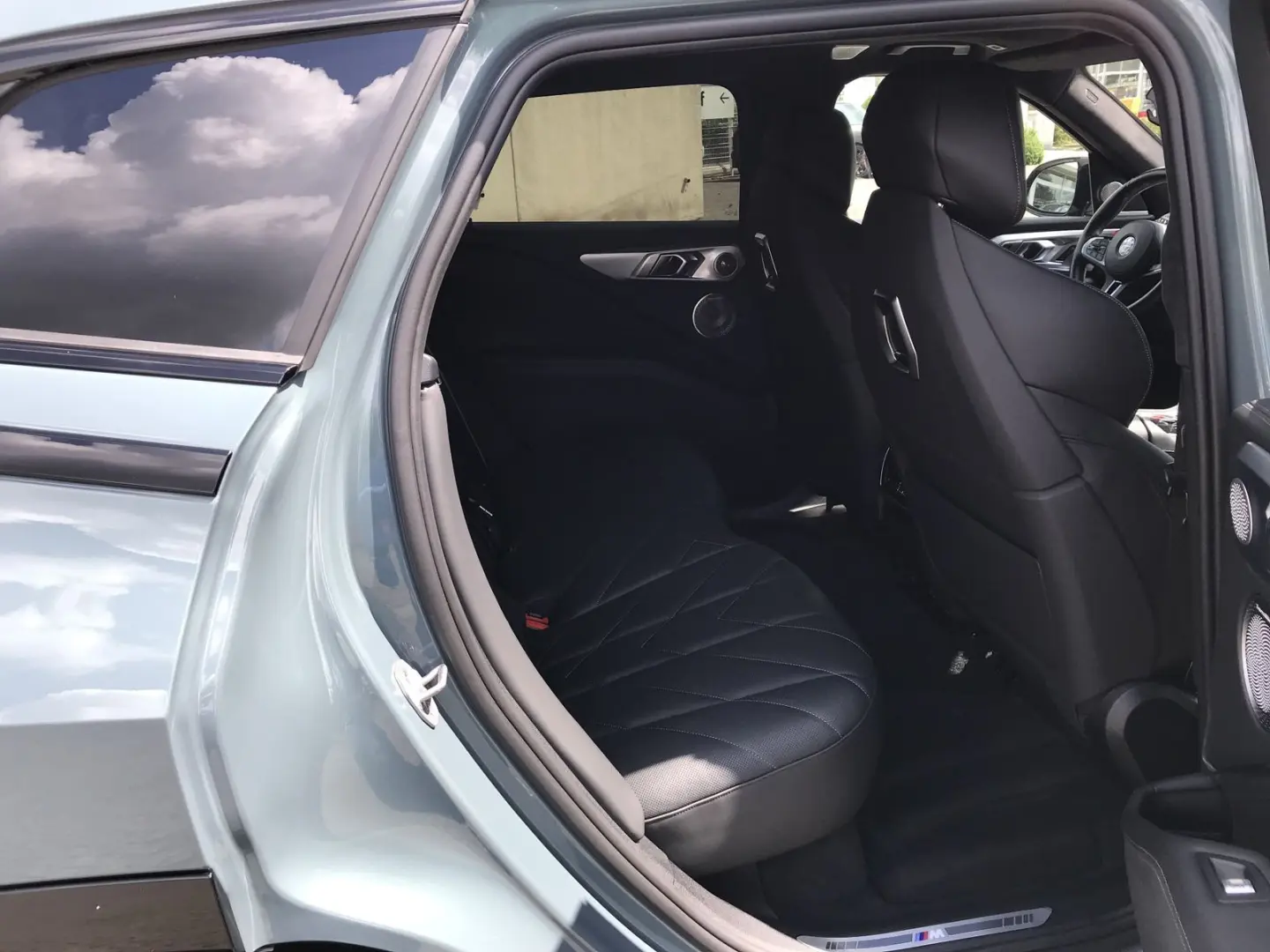 XM AHK B&W Surround DAB Komfortzg.