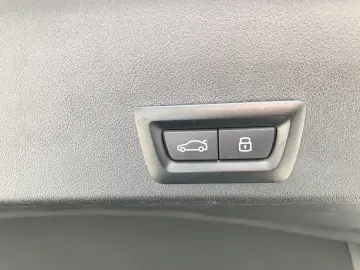 XM AHK B&W Surround DAB Komfortzg.