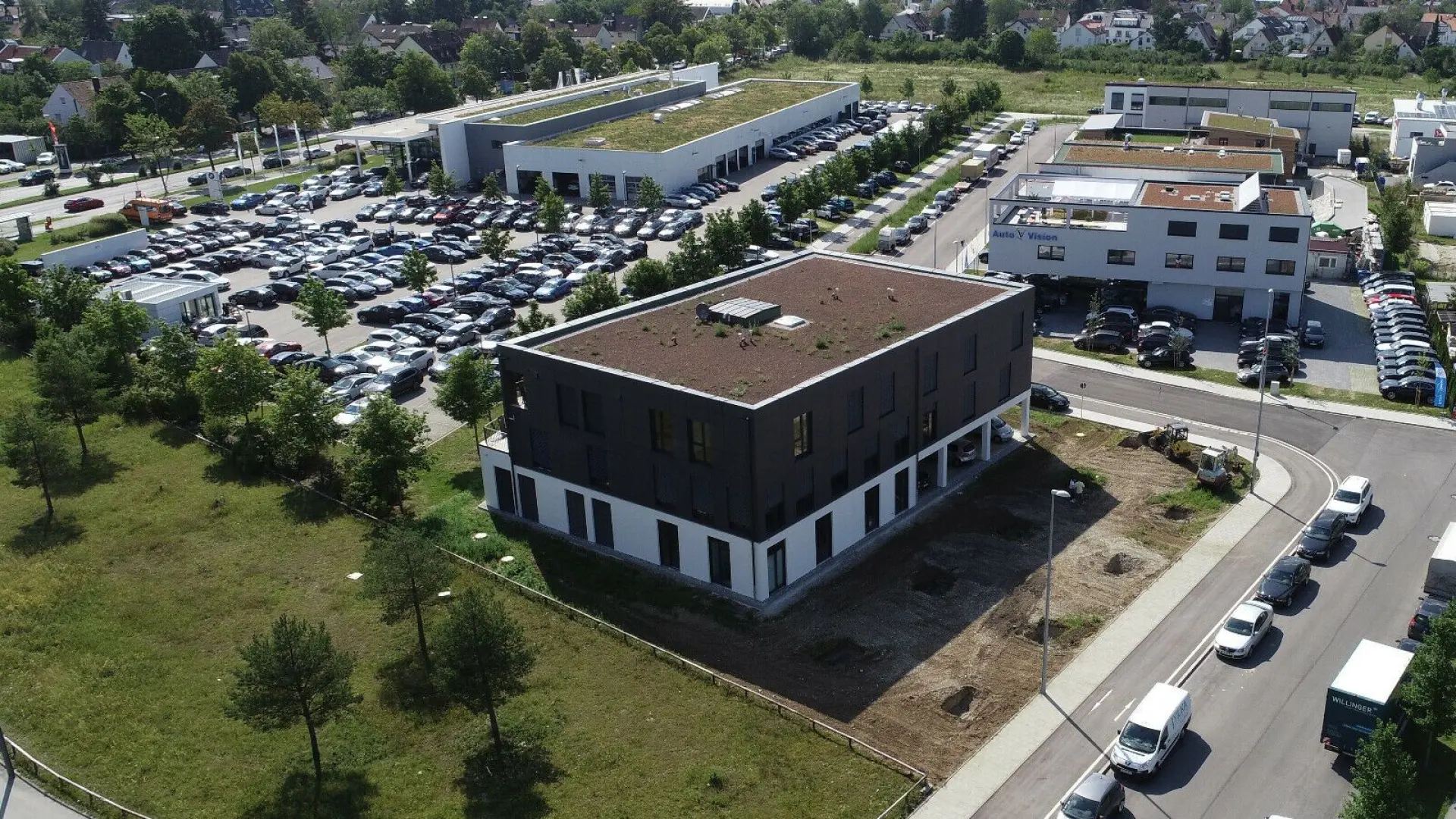 XM  M Drivers  AHK Soft-Close Bowers&Wilkins ACC