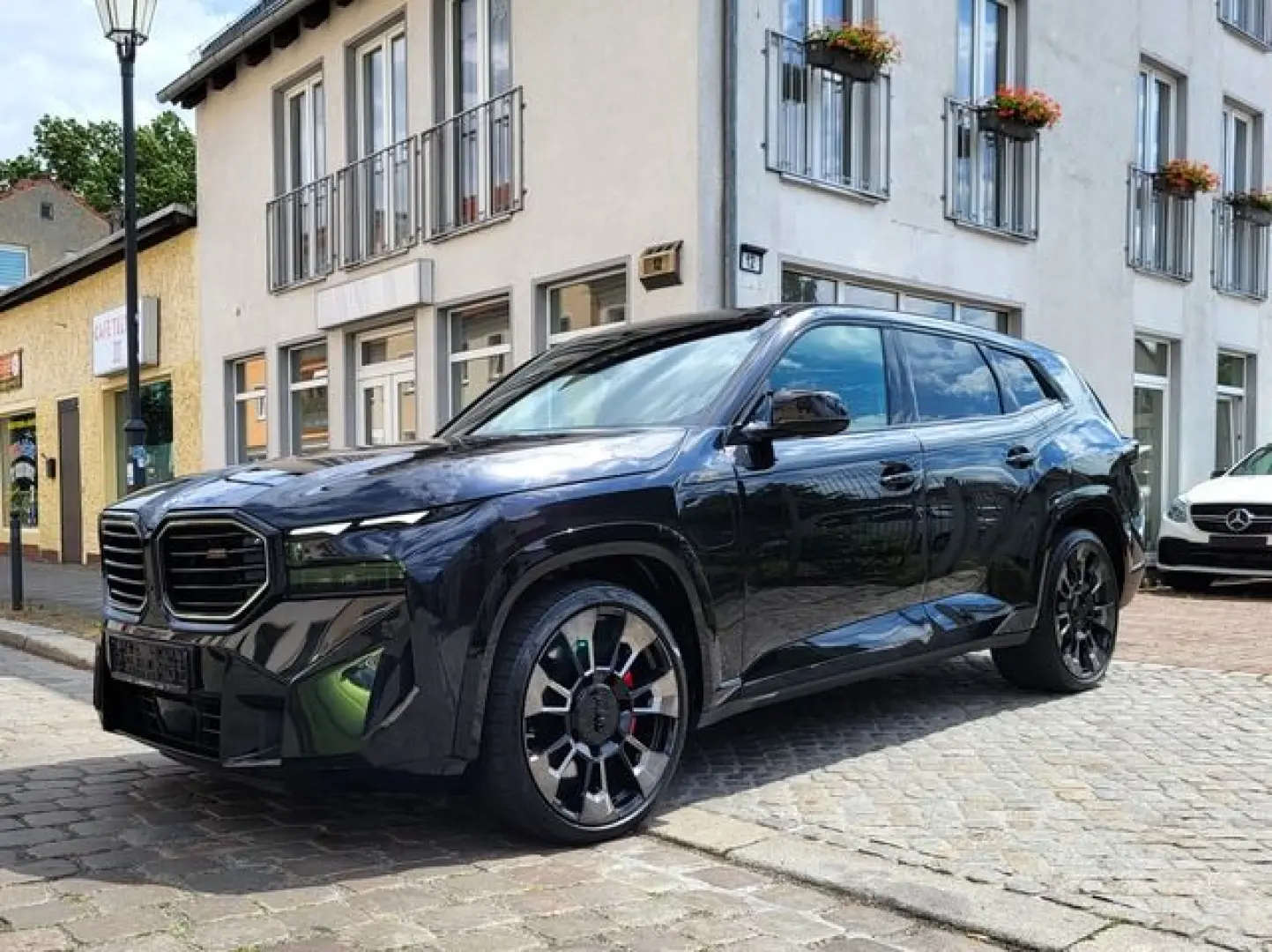 XM xDrive GARANTIE B&W MASSAGE HUD eAHK 23'' SOF