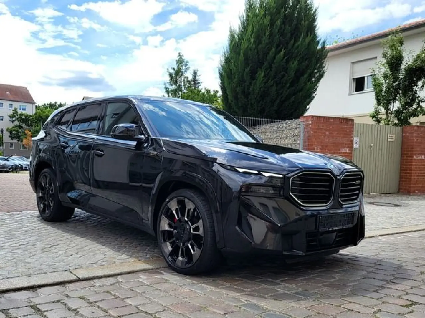 XM xDrive GARANTIE B&W MASSAGE HUD eAHK 23'' SOF