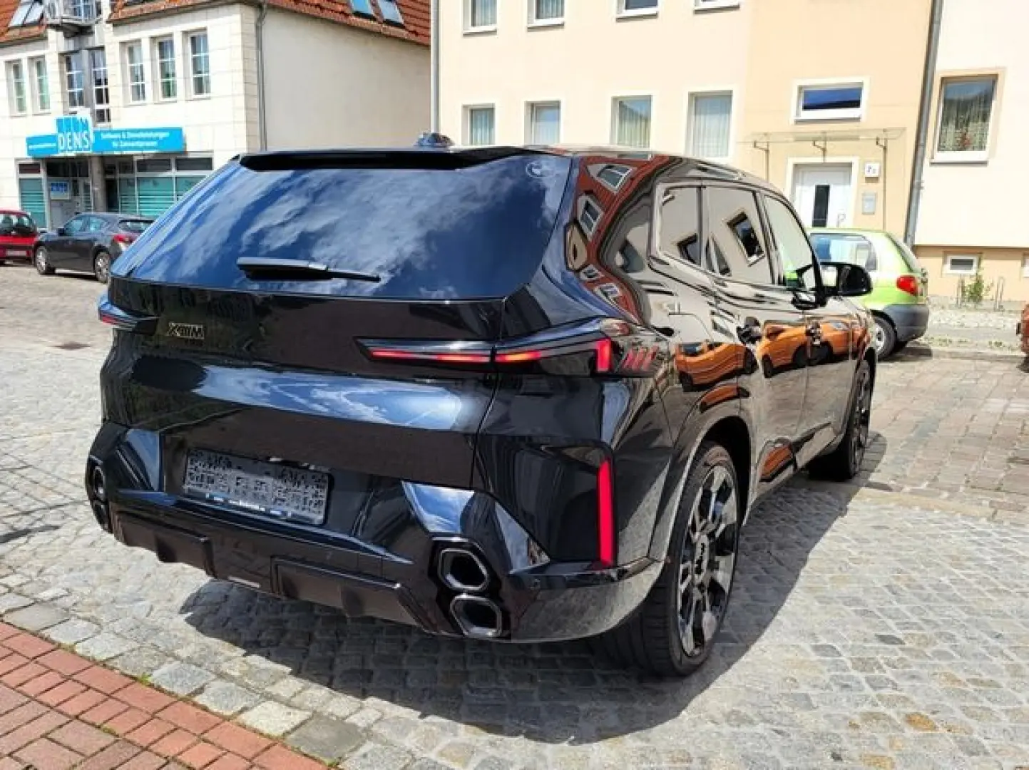 XM xDrive GARANTIE B&W MASSAGE HUD eAHK 23'' SOF