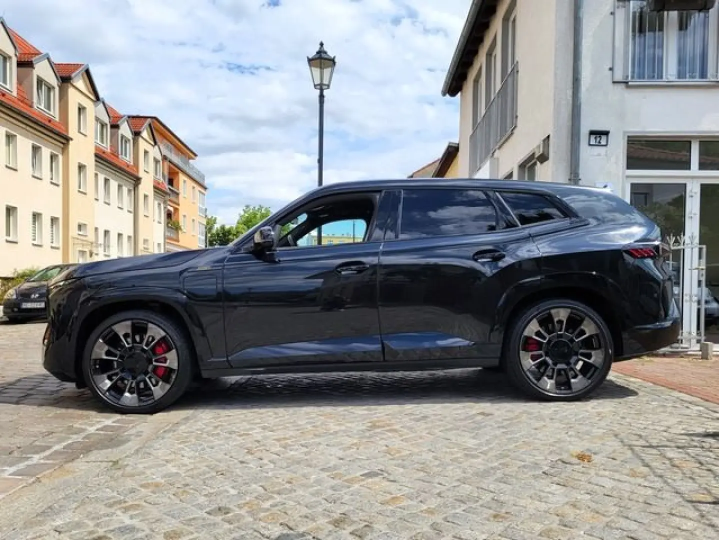 XM xDrive GARANTIE B&W MASSAGE HUD eAHK 23'' SOF