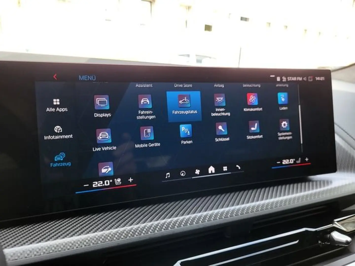 XM xDrive GARANTIE B&W MASSAGE HUD eAHK 23'' SOF