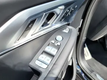 XM xDrive GARANTIE B&W MASSAGE HUD eAHK 23'' SOF