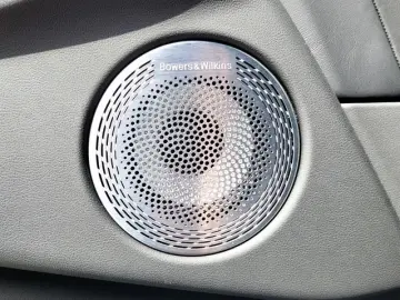 XM xDrive GARANTIE B&W MASSAGE HUD eAHK 23'' SOF