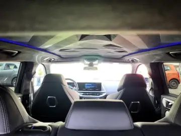 XM xDrive GARANTIE B&W MASSAGE HUD eAHK 23'' SOF