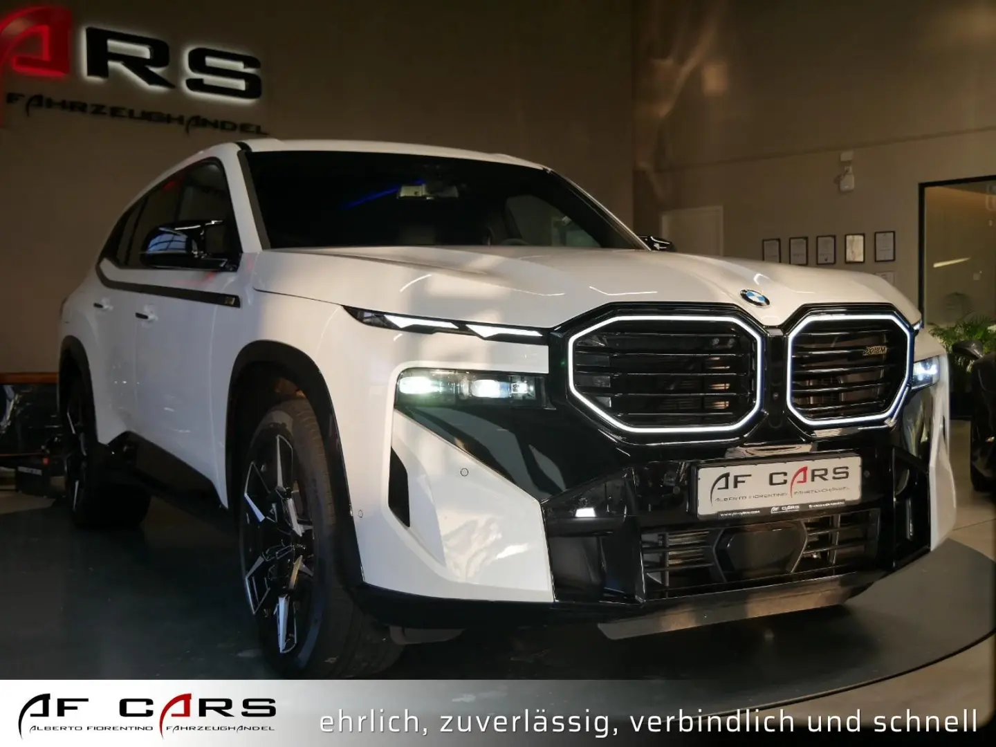 XM Shadow-Line DA Prof. B&W Soft-Close