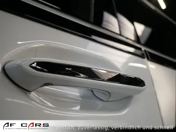 XM Shadow-Line DA Prof. B&W Soft-Close