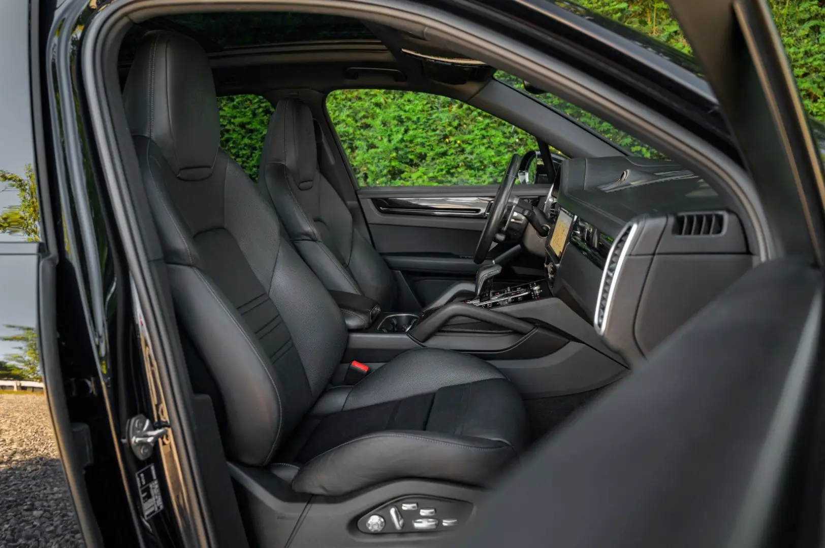 Cayenne E-Hy SportDesign HUD ACC 22 SpoAbg eAHK