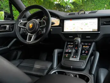 Cayenne E-Hy SportDesign HUD ACC 22 SpoAbg eAHK