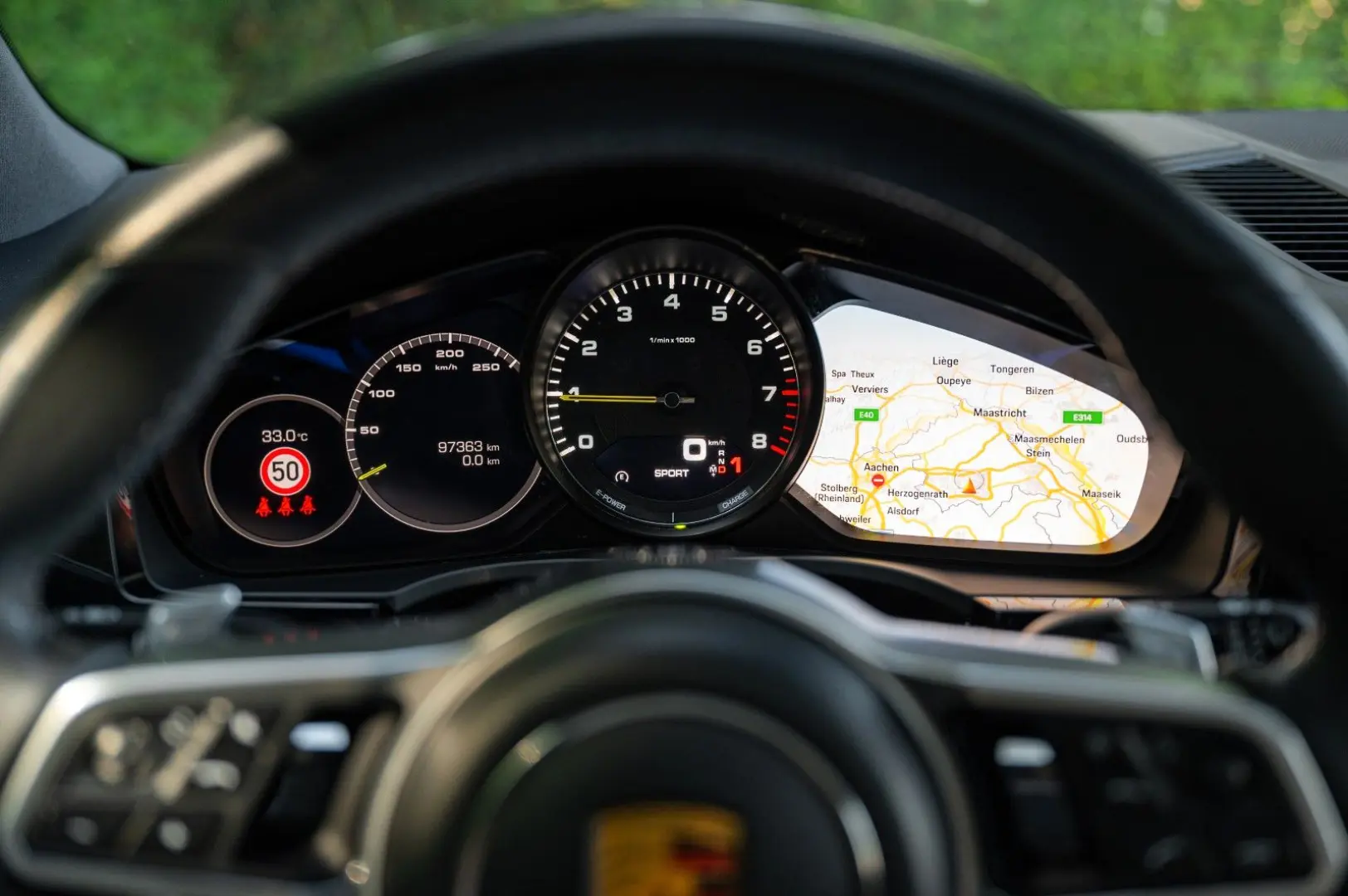 Cayenne E-Hy SportDesign HUD ACC 22 SpoAbg eAHK