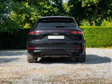 Cayenne E-Hy SportDesign HUD ACC 22 SpoAbg eAHK