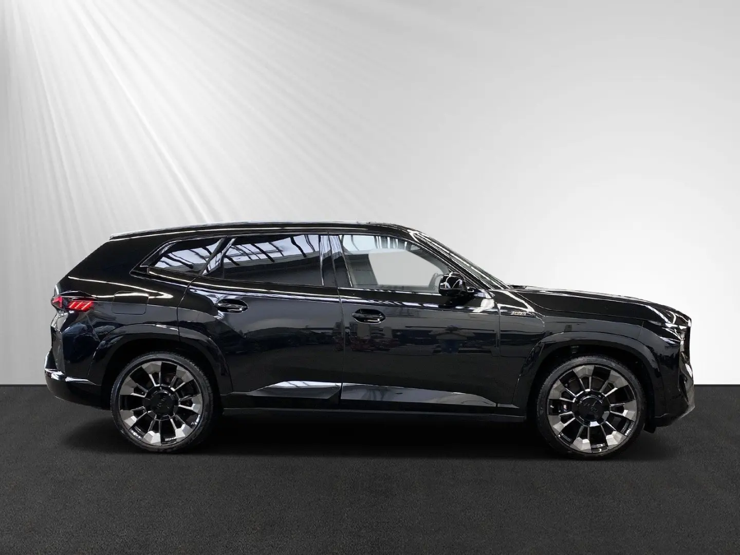 XM AHK DrivingAssist.-Prof. Bowers&Wilkins