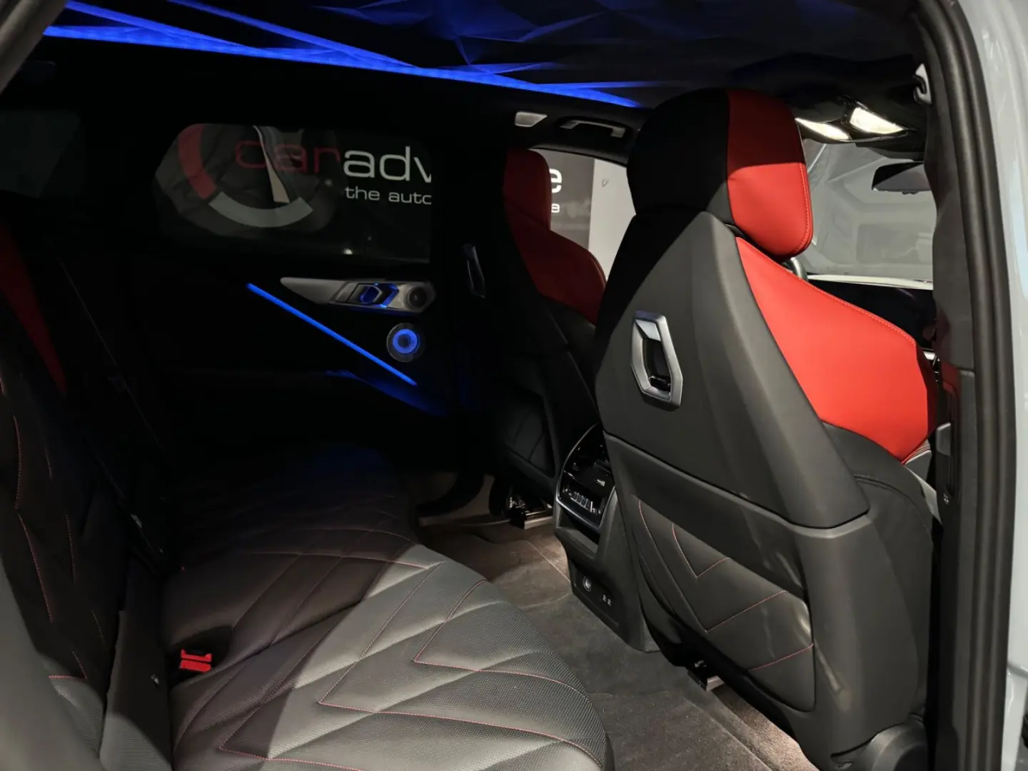 XM Label VMAX B&W 23 FULL