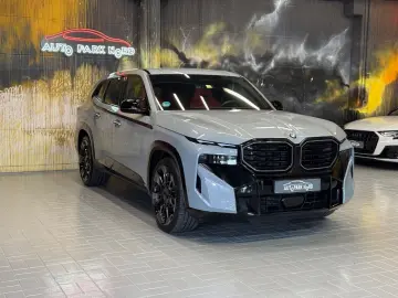 XM Label~BOWERS&WILKIN~HUD~KAMERA 360 ~23