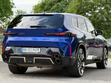 XM Individual Marina Bay Blau Merino Leder