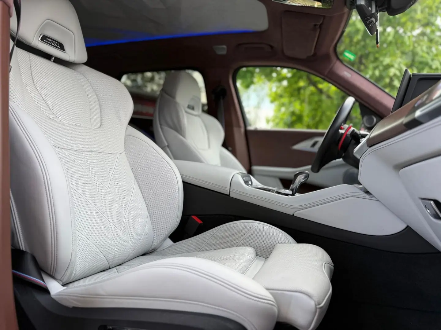 XM Individual Marina Bay Blau Merino Leder