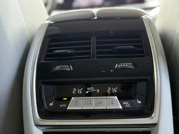 XM Individual Marina Bay Blau Merino Leder