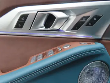 XM AHK Klima Leder Digital Sound Massage