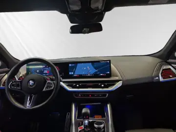 XM Label  € 1.190 Zubehörbonus  UPE  € 225.949 -