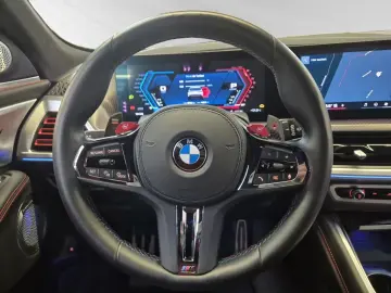 XM Label  € 1.190 Zubehörbonus  UPE  € 225.949 -