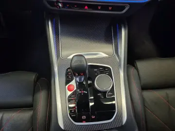 XM Label  € 1.190 Zubehörbonus  UPE  € 225.949 -