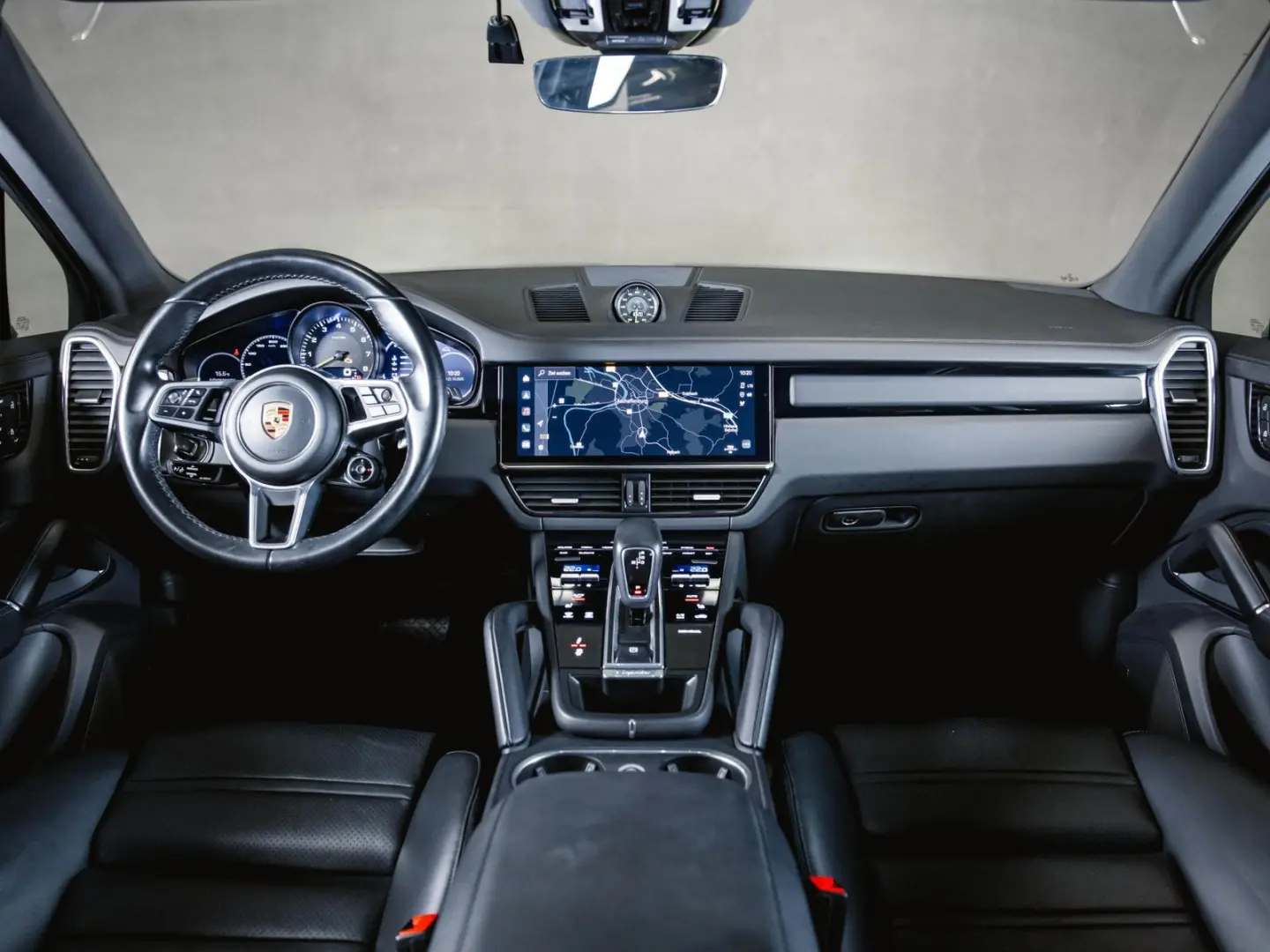 Cayenne E-Hybrid Panoramadach Luftfederung BOSE