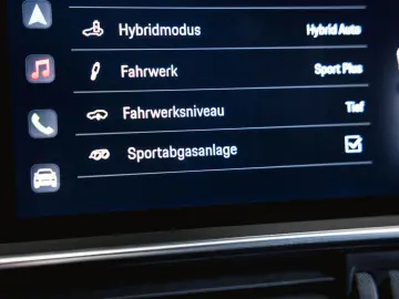 Cayenne E-Hybrid Panoramadach Luftfederung BOSE