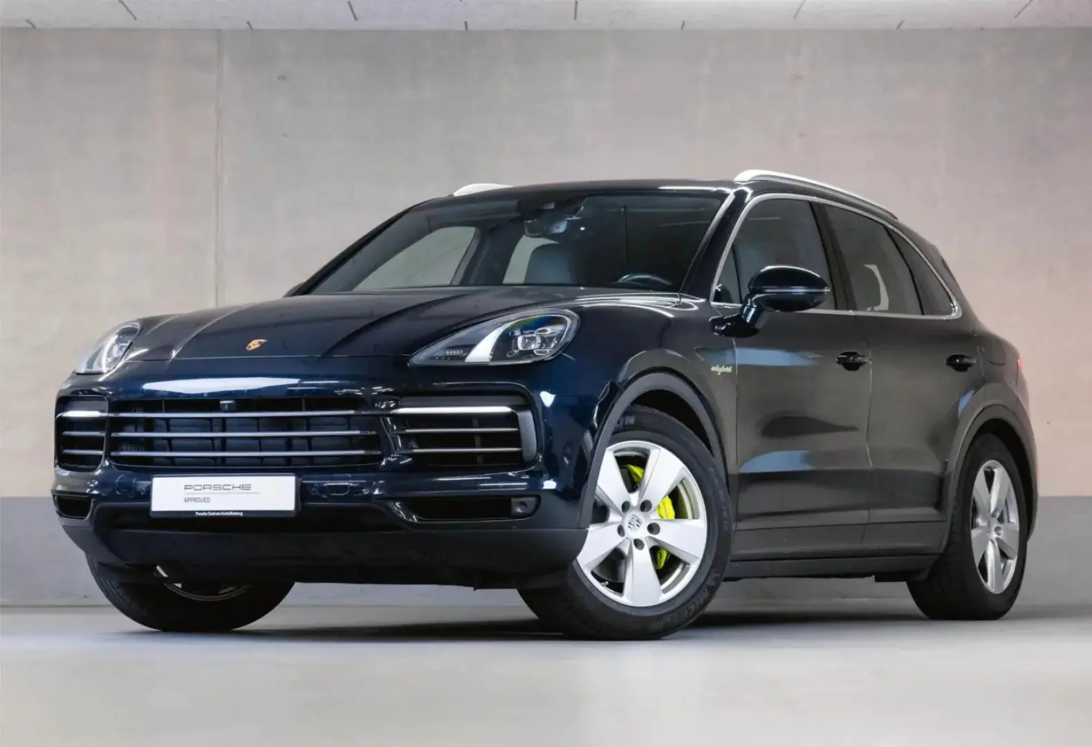 Cayenne E-Hybrid Panoramadach Luftfederung BOSE