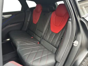 XM Label Navi AdapLED Hifi B&W AHK Driver´s Pack