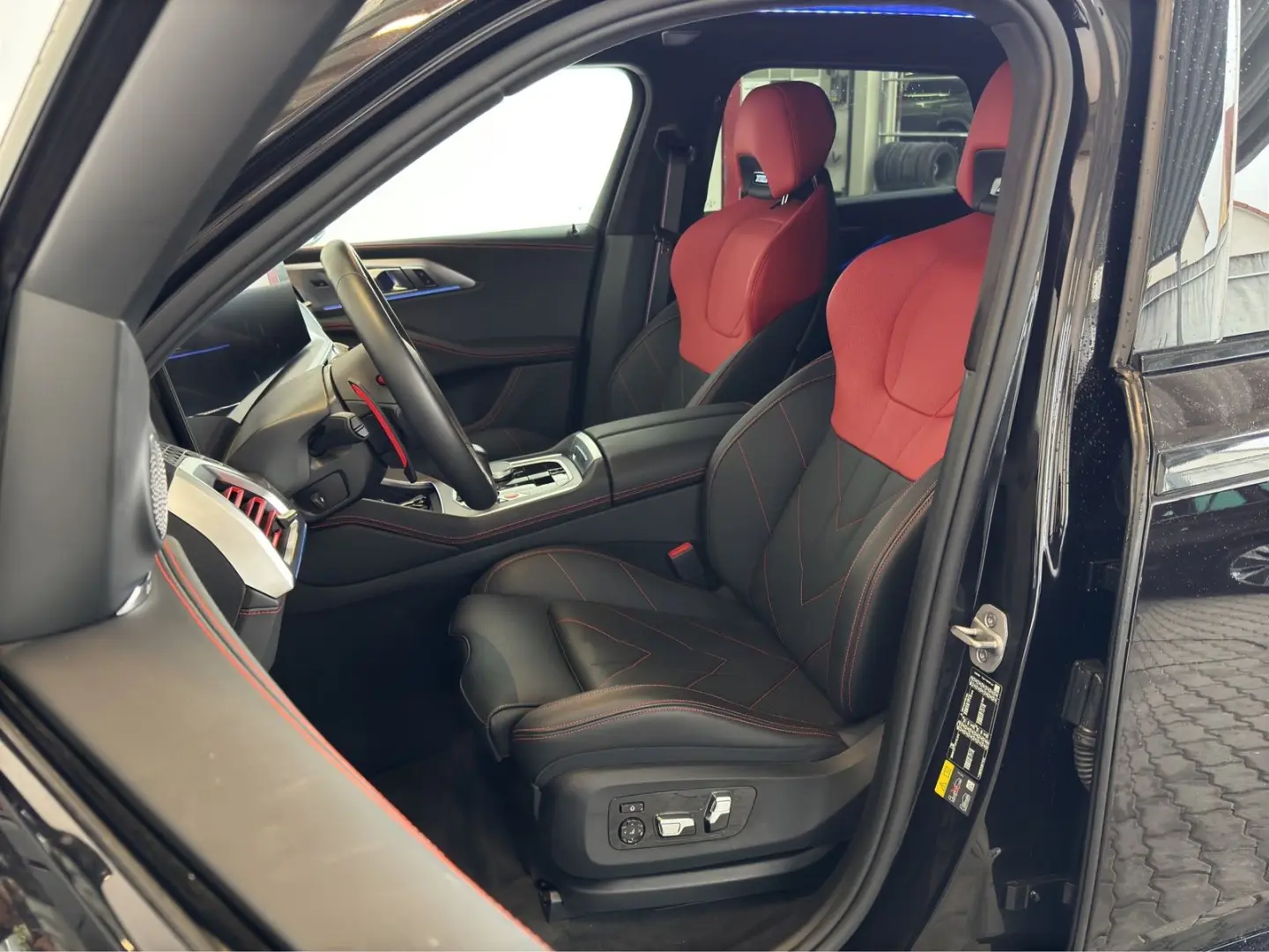 XM Label M Drivers LiveCock.B&W.AHK.MFahrw.Gest