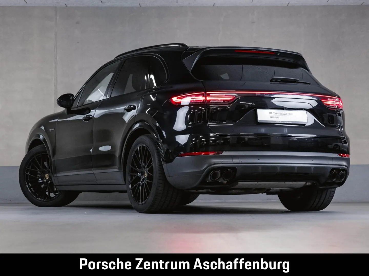 Cayenne E-Hybrid Panoramadach Luftfederung