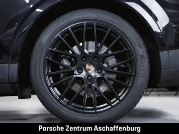 Cayenne E-Hybrid Panoramadach Luftfederung